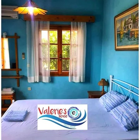 Valerie'S House Apartment Poros Town Exterior photo