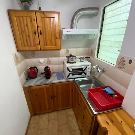 Valerie'S House Apartment Poros Town Exterior photo